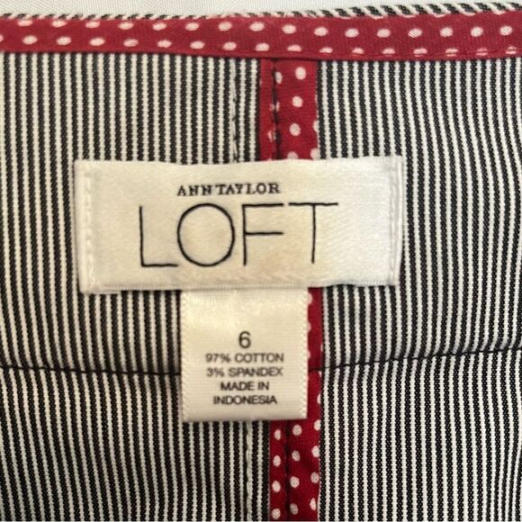 LOFT Gray Blazer with Textured Fabric and Open Front - Picture 8 of 8